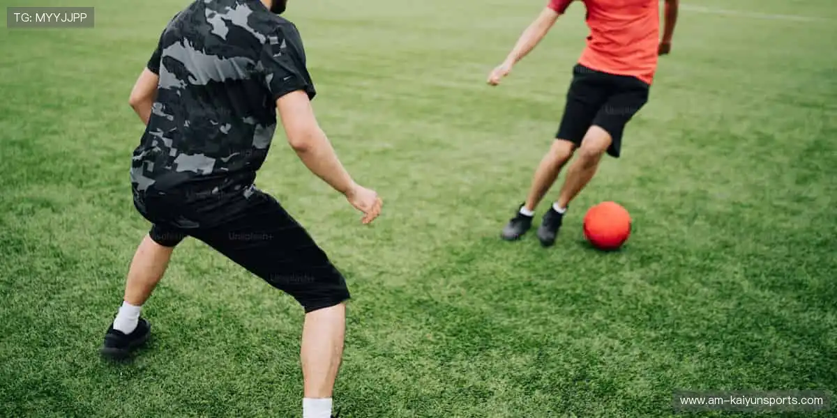 🛒球迷专属，热血助威！🎯球星同款，点燃你的热爱！