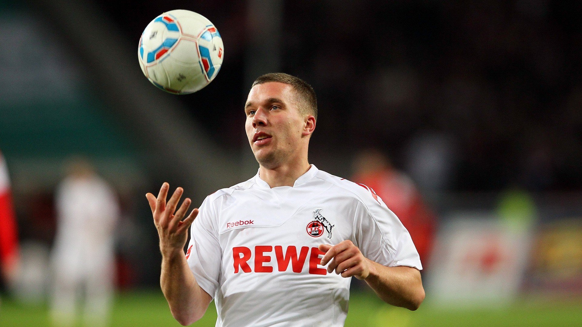 世界杯冠军争夺战：冠军之路的终极决战，世界杯冠军是什么奖杯